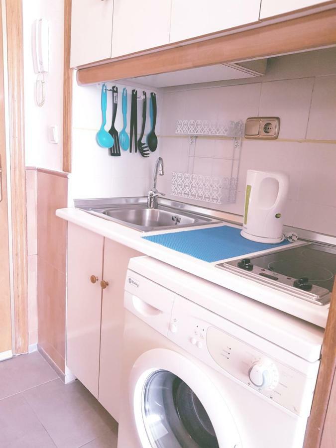 Cosy Studio Apartment In Torrevieja Exterior foto